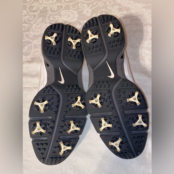 NIKE Durasport III Soft Spike Golf Shoes White Size: 9 - Picture 9 of 10